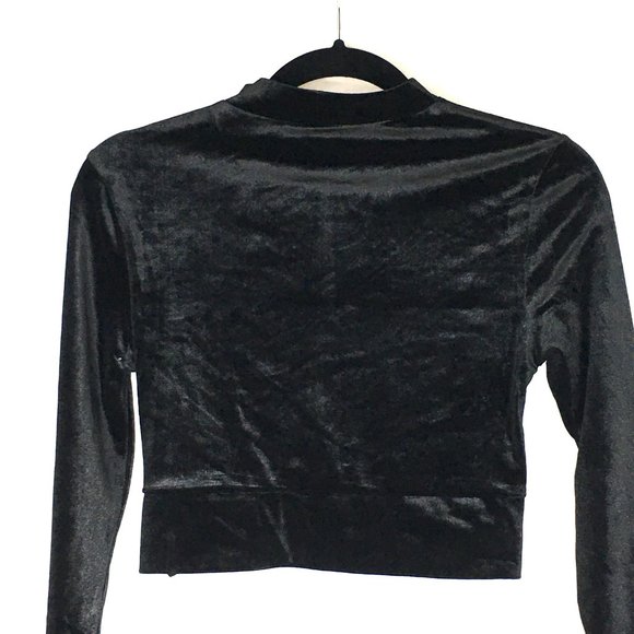 🌺3/$15🌺NWT For 21 Black Stretch Velvet Crop - Picture 5 of 5